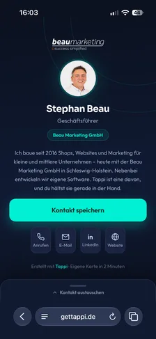 Digitale Visitenkarte von Stephan Beau auf dem iPhone – Foto, Name, „Kontakt speichern" und die Kanäle Anrufen, E-Mail, LinkedIn und Website